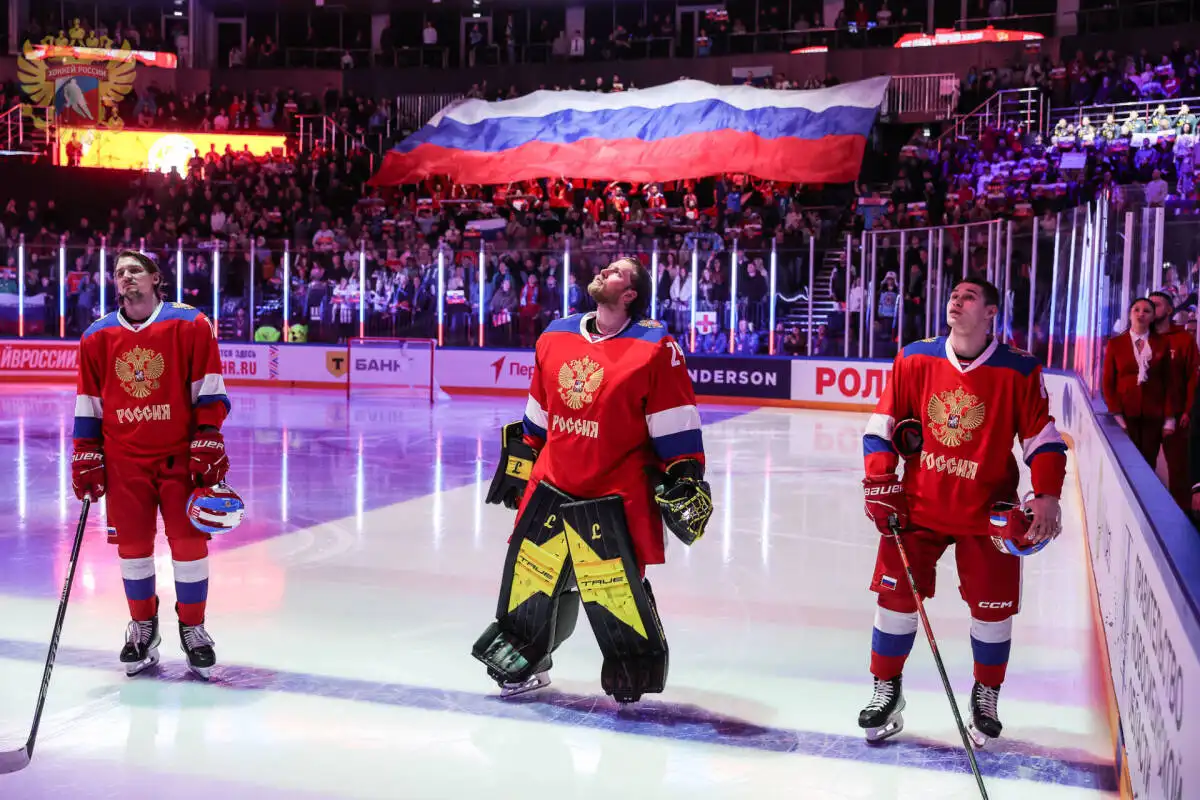 CAS обязал IIHF допустить российские сборные к турнирам сезона-2026/27